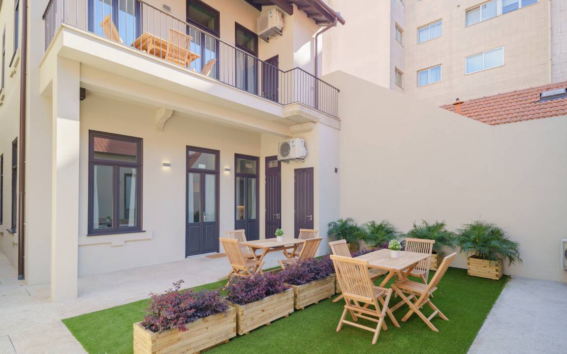 Leixões Apartment | 100 m² Apartment ∙ 3 bedrooms ∙ 8 guests