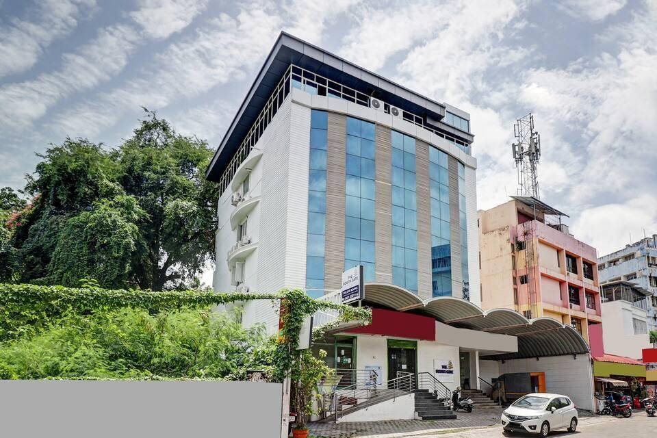 Thampanoor Hotel | 14 m² Hotel ∙ 3 guests