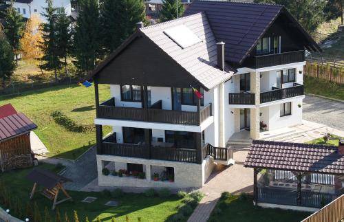 Bistrita Bargaului Bed & Breakfast | 16 m² Bed and breakfast ∙ 7 bedrooms ∙ 14 guests