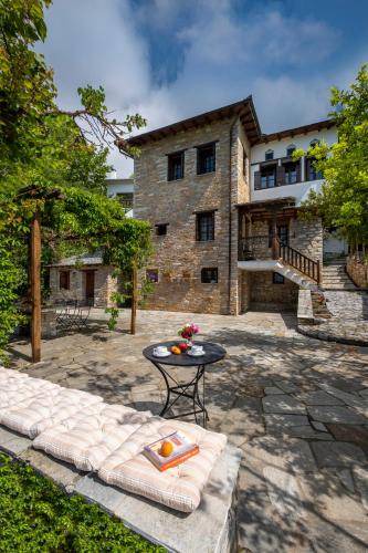 Milies Villa | 180 m² Villa ∙ 2 bedrooms ∙ 6 guests