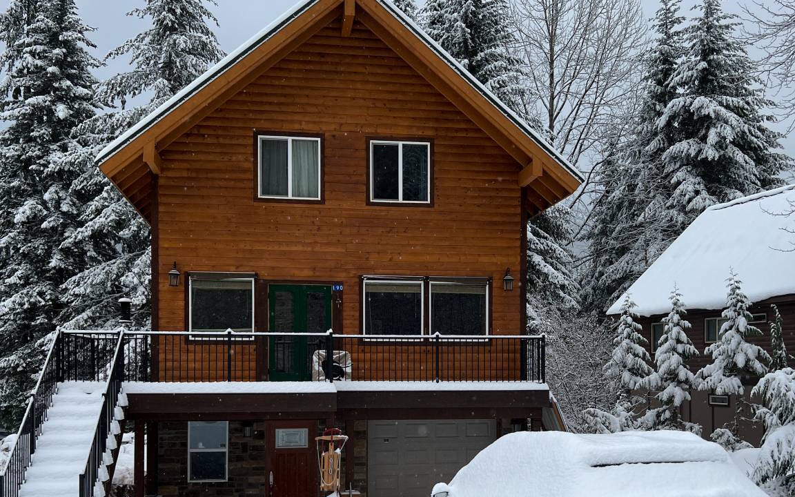 Hyak Cabin | 185 m² Cabin ∙ 4 bedrooms ∙ 8 guests
