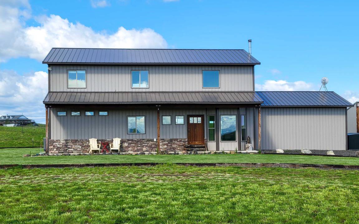 Fenn House | 251 m² House ∙ 3 bedrooms ∙ 8 guests