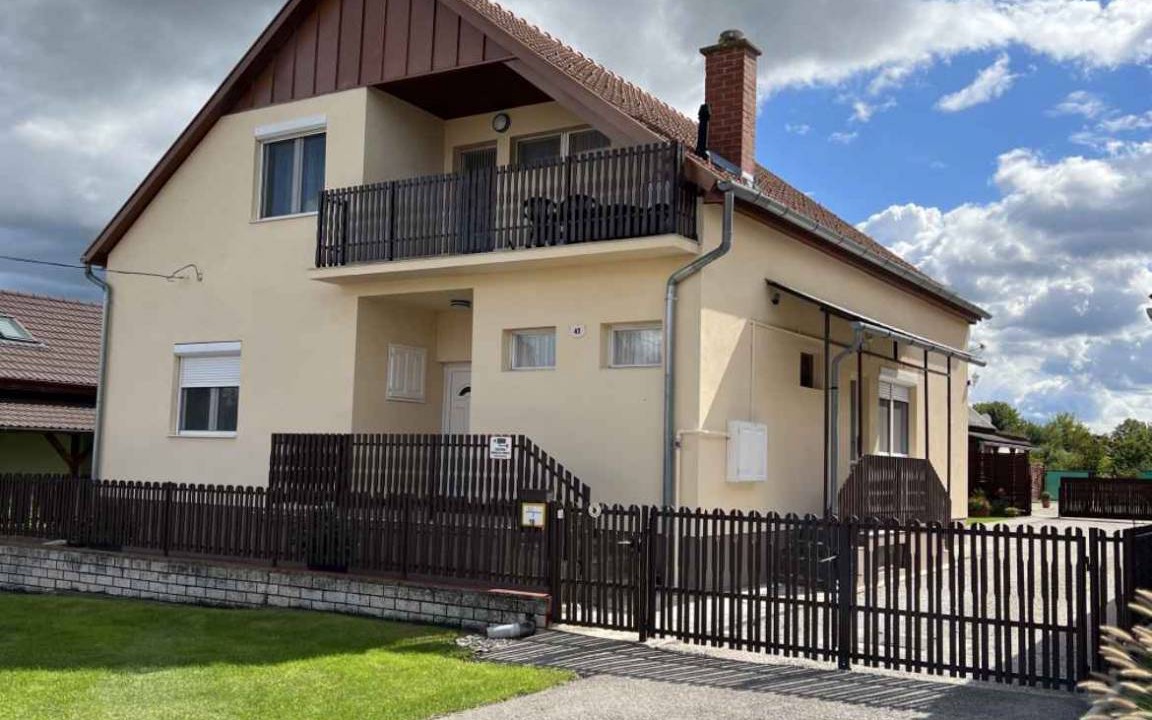 Balatonbereny Apartment | 60 m² Apartment ∙ 2 bedrooms ∙ 4 guests