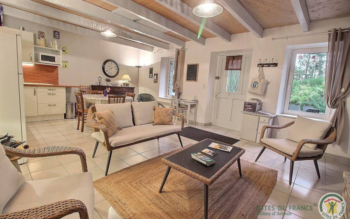Saint-Connec House | 70 m² Gîte ∙ 2 bedrooms ∙ 4 guests