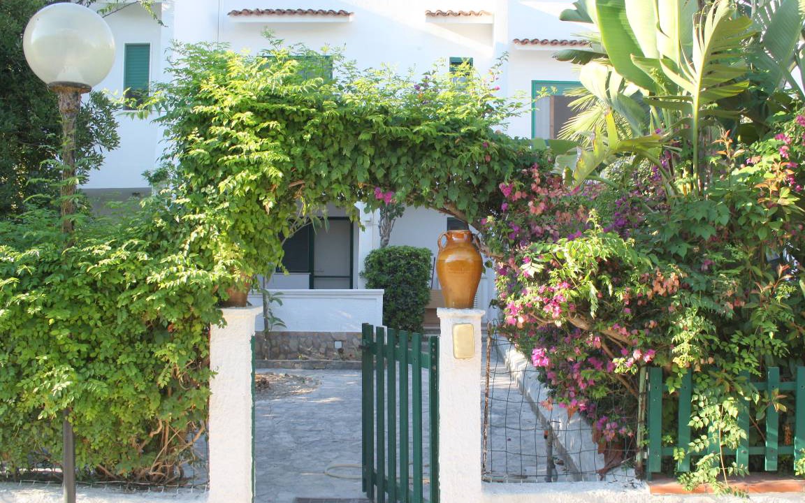 San Pietro in Bevagna House | 80 m² House ∙ 2 bedrooms ∙ 6 guests