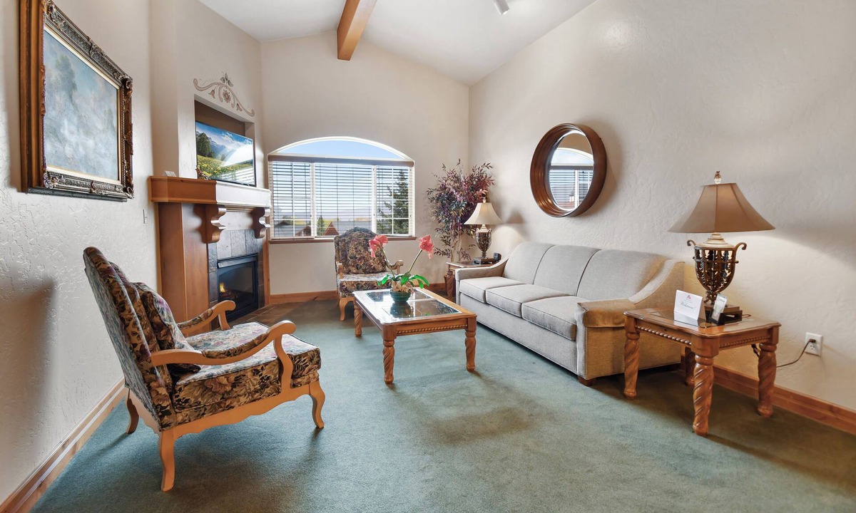 Zermatt Villa | Adventure Hub~Backcountry Ski, Snowmobile Villa 3069-1