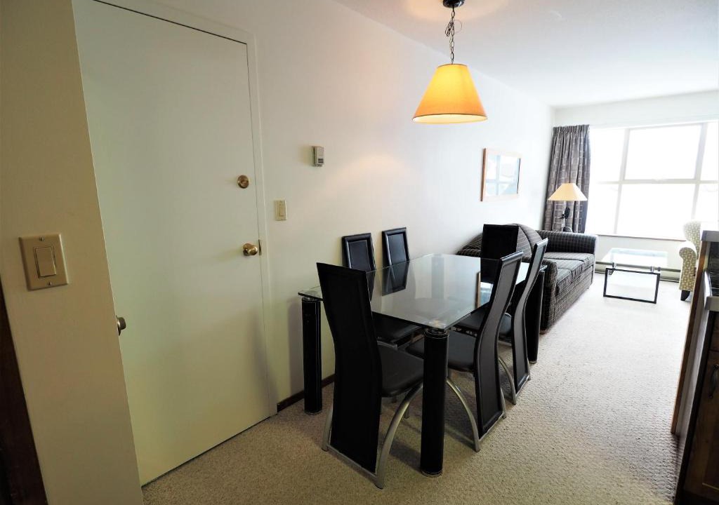 Apex Mountain Inn Bdrm | Okanagan-Similkameen