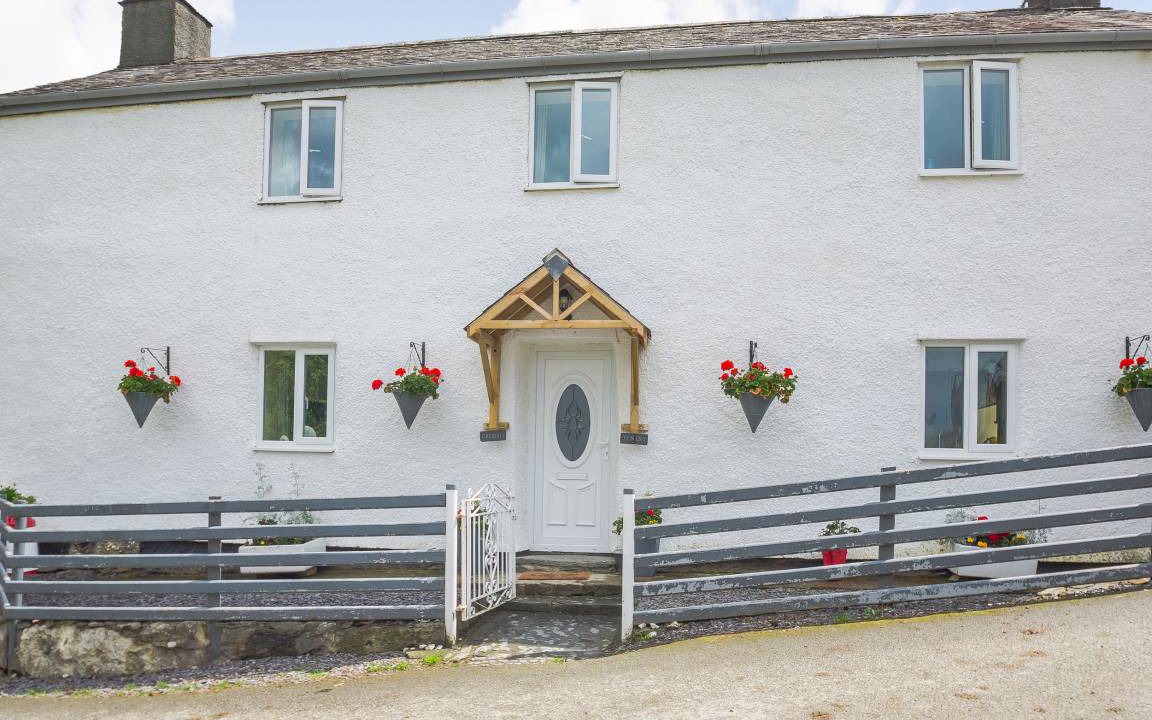 Gwynedd- Snowdonia Cottage | Cabin ∙ 3 bedrooms ∙ 7 guests