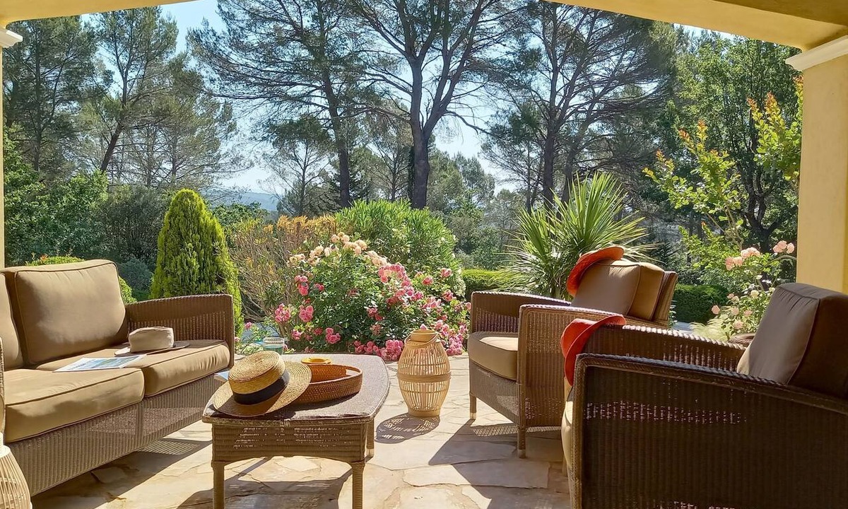 Cotignac Villa | Charming Provençal Villa, A/C, Private Pool, Landscaped Garden & Quiet Setting