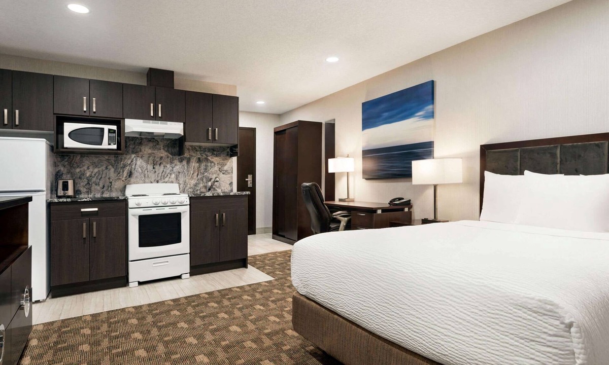 Wainwright Hotel | Days Inn by Wyndham Wainwright