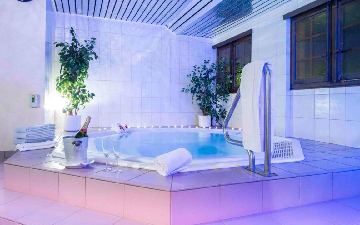 Saas Almagell Hotel | Hotel ∙ 4 guests