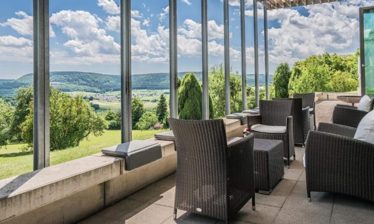 Kaltbrunn Hotel | Hotel Hofgut Hohenkarpfen
