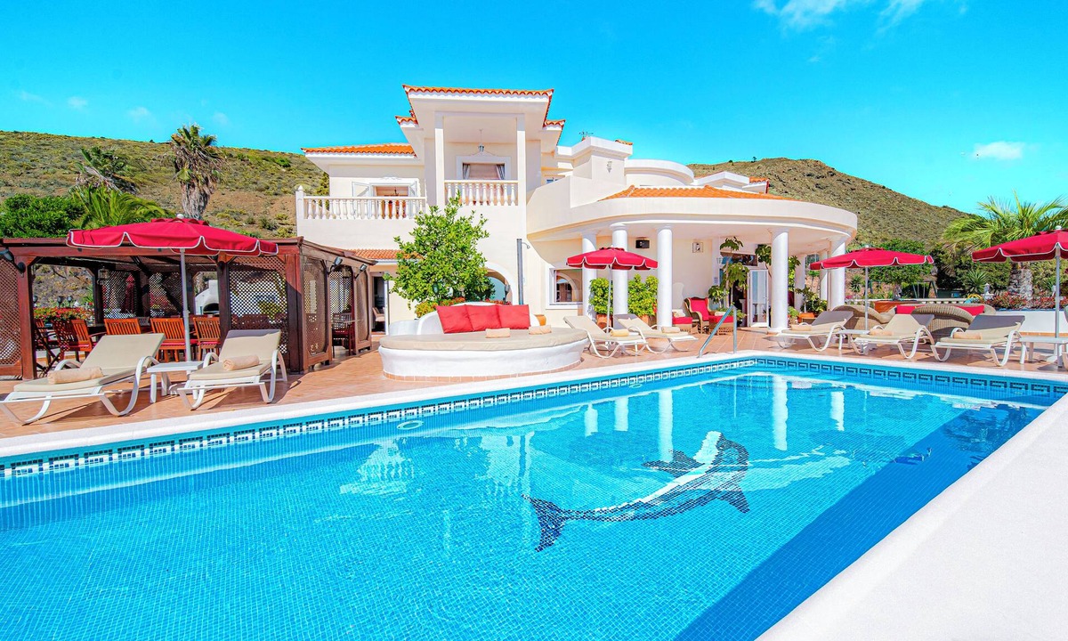 Adeje Villa | Luxury Villa, Apartment & Chalet Adeje | Heated Pool, Cinema, Gym, Sea Views