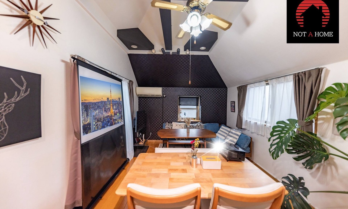 Kameari House | NOT A HOME Kameari Station 5 min. walk Free parking Disney Haneda Airport bus direct 90m2 Tea ceremony experience