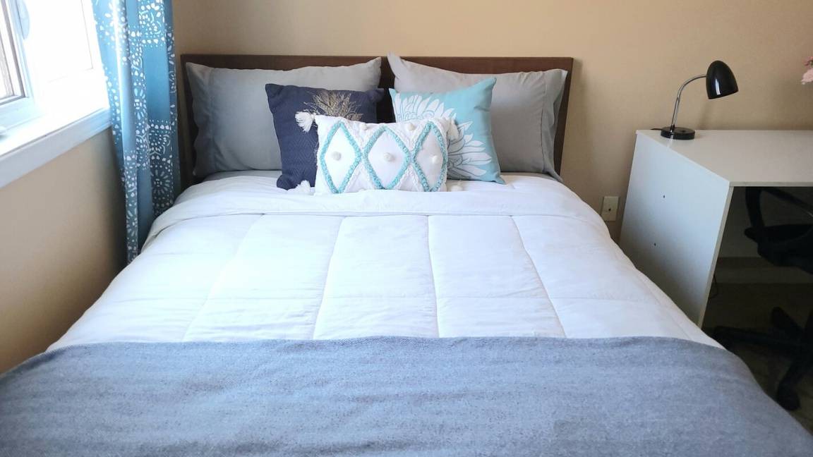 Aylmer Resort | Private room ∙ 1 guest