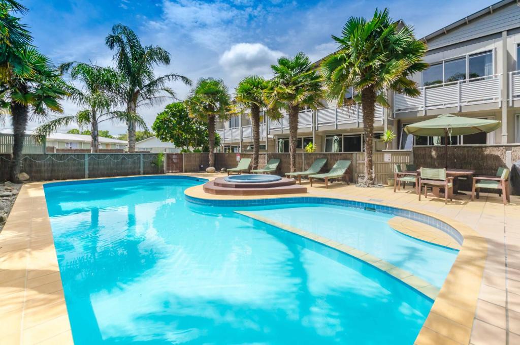 Raumati Sands Resort | Raumati Beach