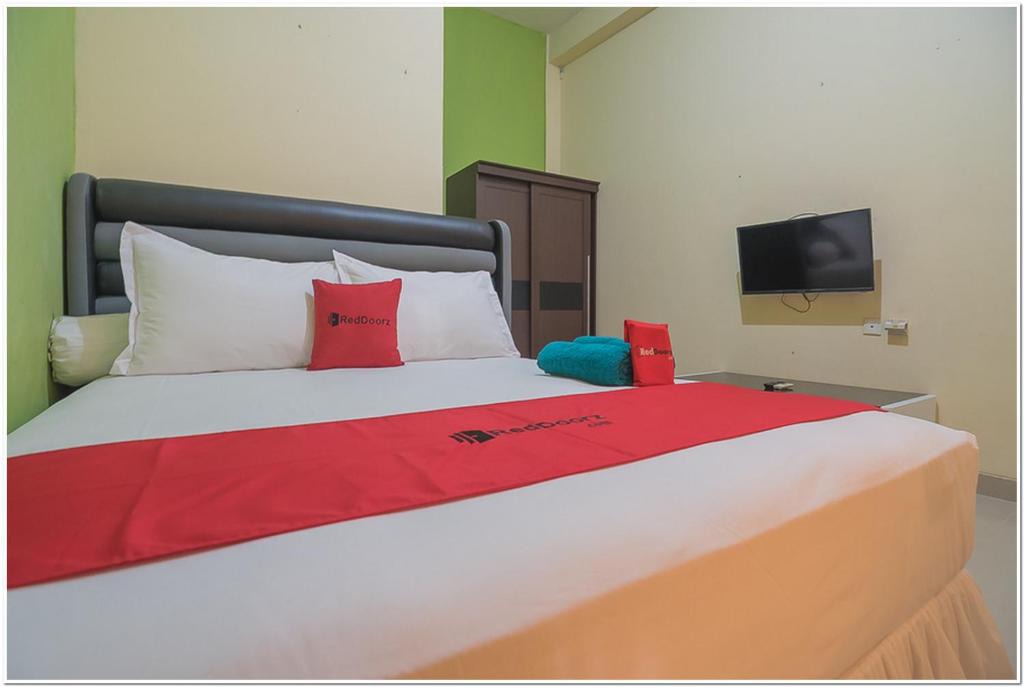 Balikpapan House | RedDoorz near Lapangan Tenis Balikpapan