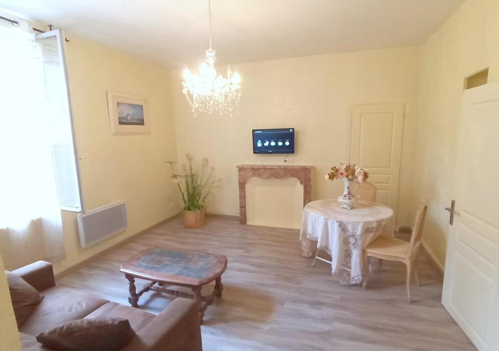 Beziers City Centre Apartment | Séjour à Béziers