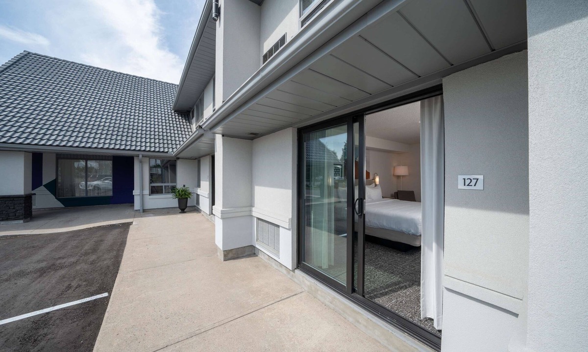 Markham Hotel | Spark by Hilton Toronto Markham