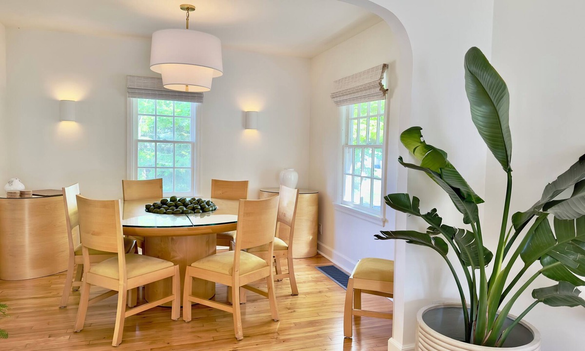 Ontonagon Cottage | Stylish Summer Cottage Close to Beach & Town with 3 Beds/AC/Wifi/Fire Pit