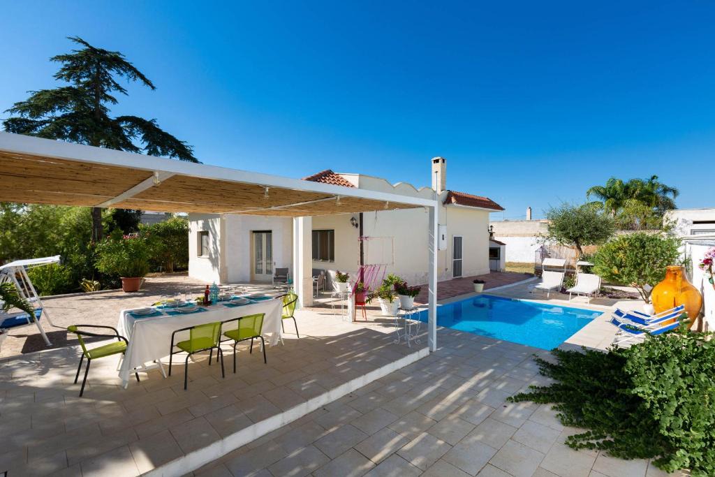 Manduria Villa | Villa Graziana by BarbarHouse