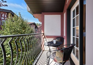Adventure Hub~Backcountry Ski|Snowmobile|Scuba Diving Villa 3049-2