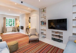 Delightful 2-Bed home, Fulham