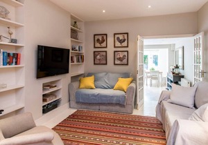 Delightful 2-Bed home, Fulham