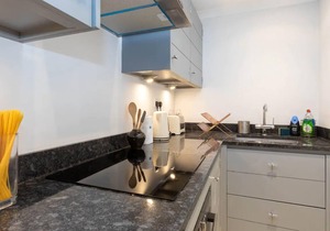 Lovely 1 Bedroom Apartment in Colourful Notting Hill