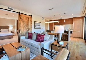 New 1 BR Residence in Canyons Village Ski in/out! by RedAwning - Save 20% on 7+ Nights!