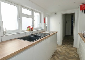 PICARDY COTTAGE, family friendly, country holiday cottage in Weymouth