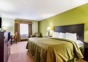 Quality Inn Pontiac