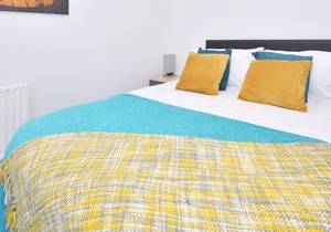 Townhouse @ 15 Brunswick Place, Stoke - Double Ens