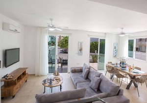 Villa ∙ 3 bedrooms ∙ 6 guests