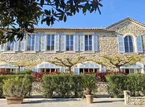 Résidence Cannes Villa Francia Maeva Pièces Personnes | La Croix des Gardes