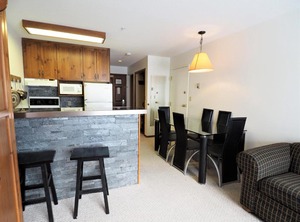 Apex Mountain Inn Bdrm | Okanagan-Similkameen