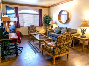 Villa Midway | Midway