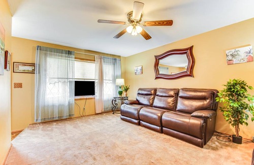 Milwaukee House | 111 m² House ∙ 2 bedrooms ∙ 4 guests