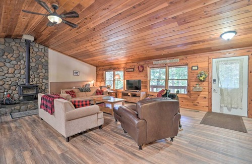 Pollock Pines House | 140 m² House ∙ 2 bedrooms ∙ 4 guests