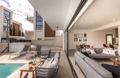 Pernera Villa | 140 m² Villa ∙ 3 bedrooms ∙ 6 guests