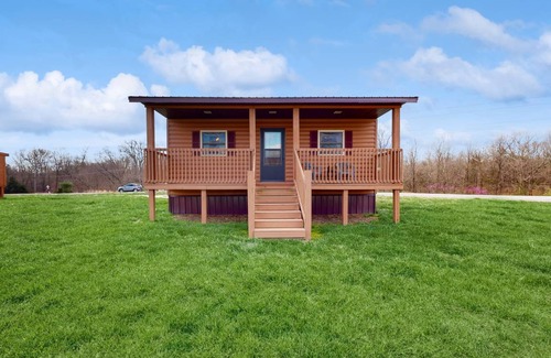 Murphysboro Apartment | 141 m² Studio flat ∙ 4 guests