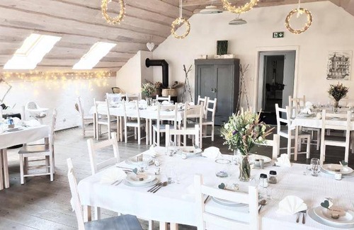 Sulistrowiczki Bed & Breakfast | 17 m² Bed and breakfast ∙ 9 bedrooms ∙ 22 guests