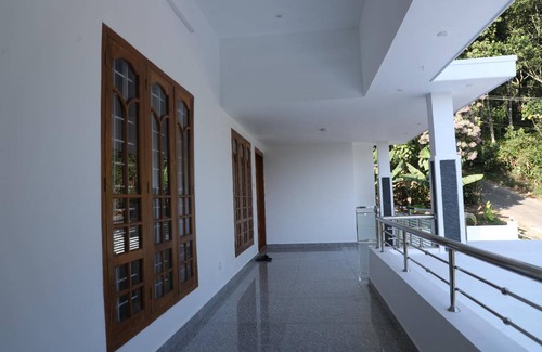 Thekkady House | 1800 m² House ∙ 3 bedrooms ∙ 14 guests