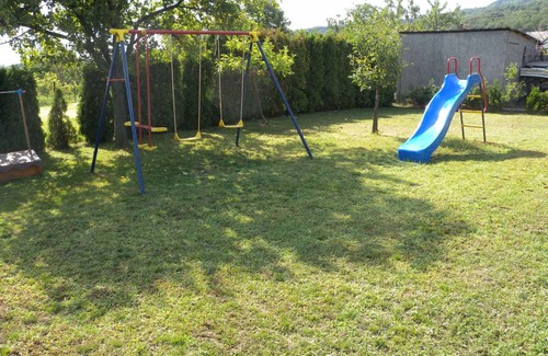Badacsonytomaj House | 210 m² House ∙ 6 bedrooms ∙ 12 guests