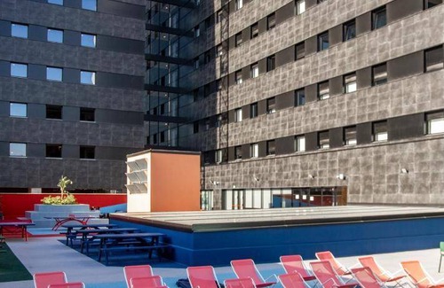 Basurtu Hotel | 25 m² Hotel ∙ 5 guests