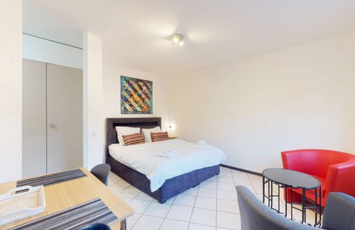 Sierre Apartment | 25 m² Studio flat ∙ 1 bedroom ∙ 2 guests