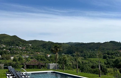 Bouro House | 310 m² House ∙ 5 bedrooms ∙ 10 guests