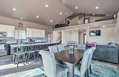 Sweetwater House | 399 m² House ∙ 5 bedrooms ∙ 23 guests