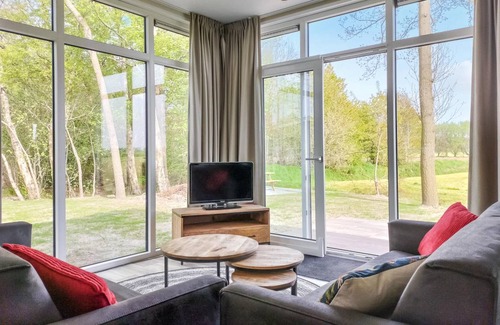 Oosterwolde House | 70 m² House ∙ 2 bedrooms ∙ 4 guests