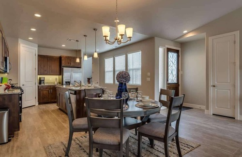 Santa Clara Condo | 82| Crescent Cove in St George near Resort Waterpark
